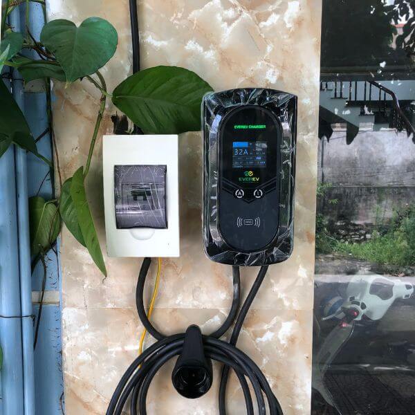 Sạc ô tô Điện EverEV
